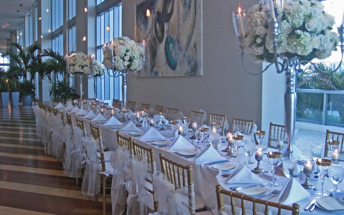 Marenas Beach Resort Table Wedding Setting